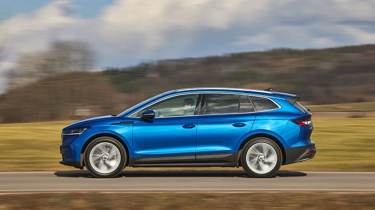 Den nye Škoda Enyaq 85 Drive kan købes fra 339.995 kr. og privatleases fra 3.995 kr. pr. måned. 