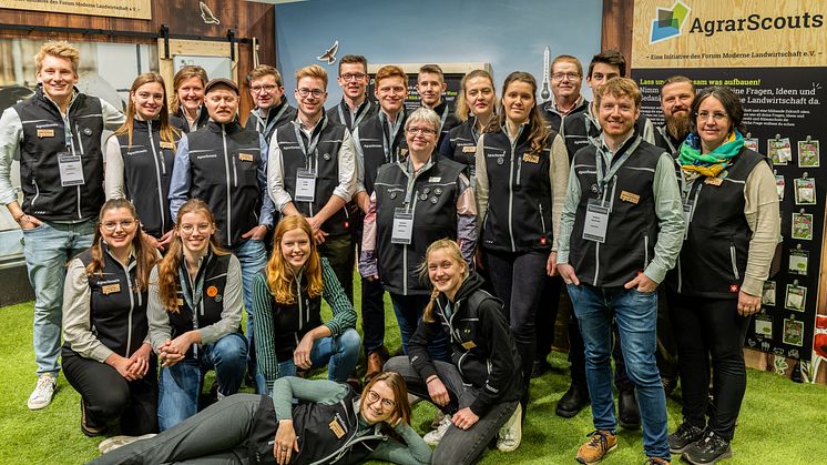 Die AgrarScouts des Forum Moderne Landwirtschaft machen deutschlandweit Halt, um der Gesellschaft nachhaltige Landwirtschaft, Innovation und Naturschutz näher zu bringen. Foto: Forum Moderne Landwirtschaft