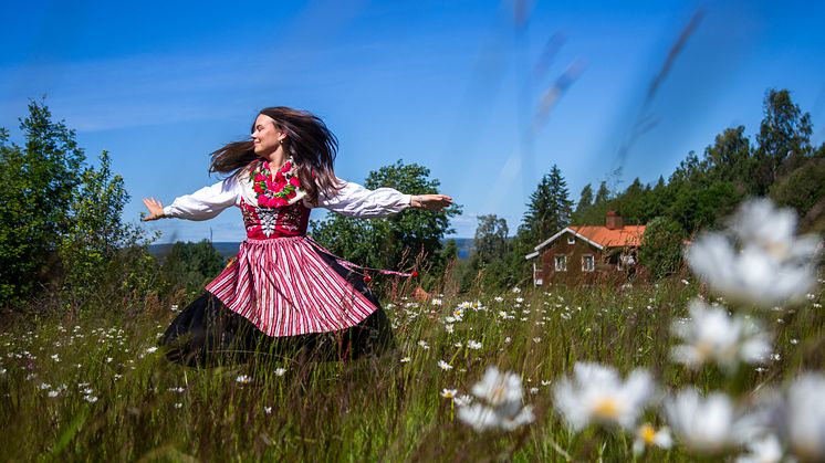 Midsommar i Dalarna. Foto: Christopher Scott Carpenter