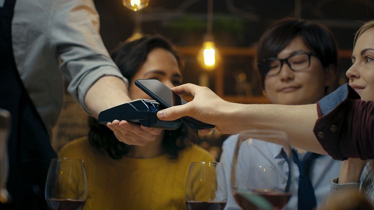 Visa Payment Monitor: Gen Z verkiest smartphone boven bankpas