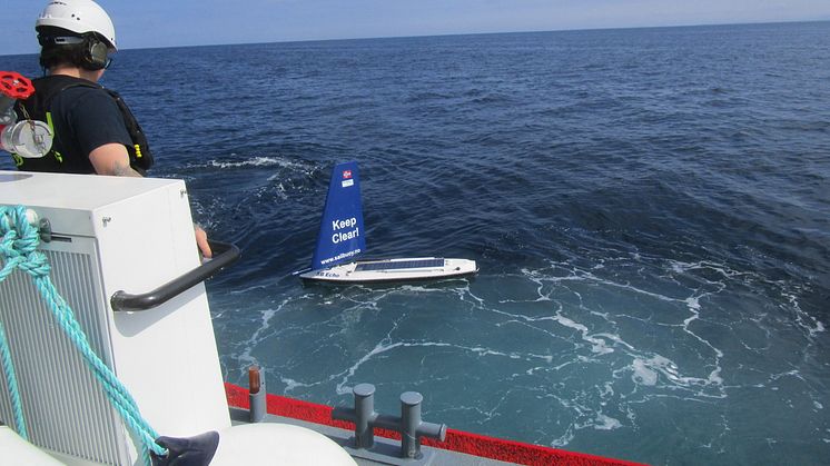 The Sailbouy is an Uncrewed Surface Vehicle used for many Akvaplan-niva ocean research projects (Photo: Offshore Sensing)