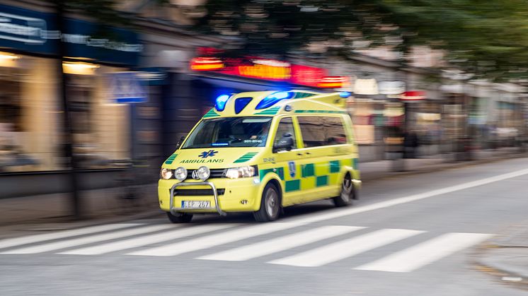 Ambulanspersonalens centrala roll i att identifiera akutsjukvårdsbehov hos patienter med ospecifika symtom