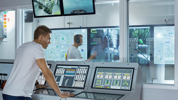 The delivery to Capital Group in Chios, Greece will include a full-mission K-Sim Engine room simulator based on Kongsberg Maritime’s K-Chief automation system, which is used onboard its tankers and gas carriers.