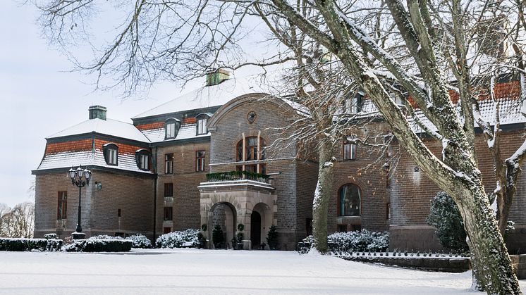 Bjertorp Slott lanserar lokal viltbuffé till årets julbord