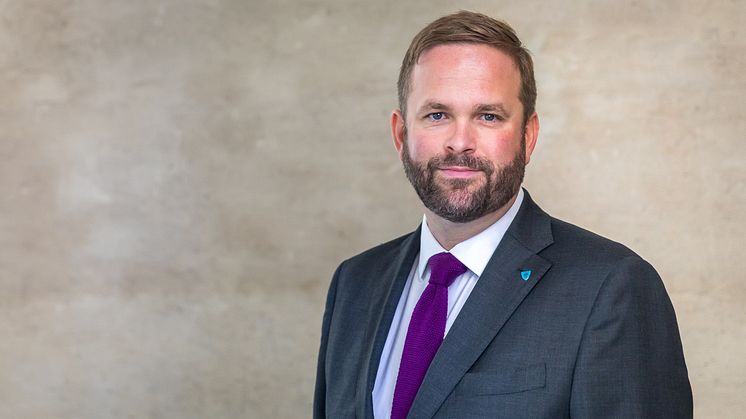 Jonas Naddebo, gruppledare för Centerpartiet i Stockholms stad, presenterar åtta skarpa förslag för att reformera bostadsmarknaden.