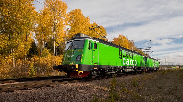 Transportvolymer, omsättning och intäkter fortsätter öka