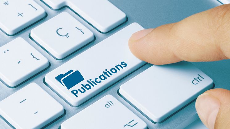 Die TH Wildau findet mit einer Veröffentlichung von Prof. Martin Regehly Erwähnung im renommierten „Nature Reviews Materials“. Bild: momius auf adobe.stcok.com