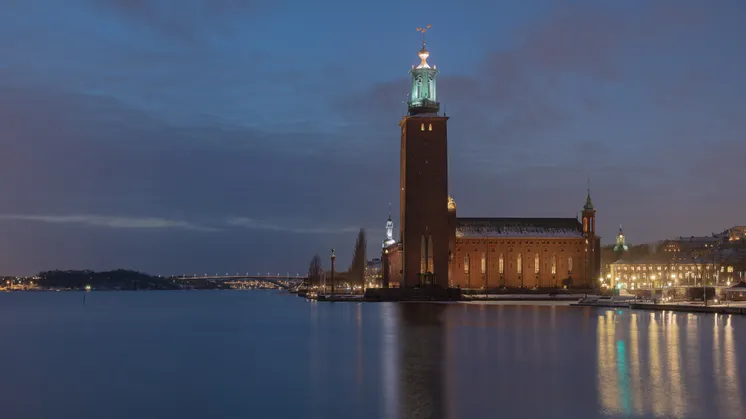 Centerpartiet i Stockholm har tagit initiativ till en valdebatt på Trädgården den 11 september.