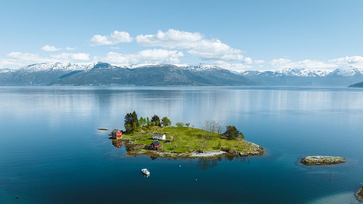 Hardangerfjord in spring – Photo: Ricardo Braz