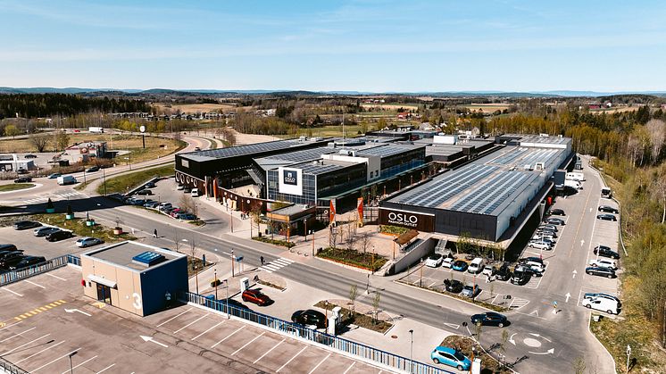 9 kunstbidrag fra 9 land – Slik feirer Oslo Fashion Outlet Pride!