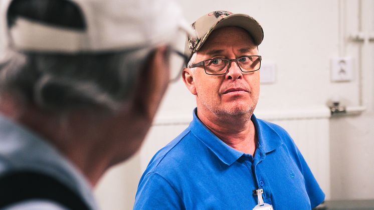 – Vi märker att allt fler hyresgäster tänker på det oroliga läget i världen. Det känns bra att vi kan skapa mer trygghet genom att rusta upp skyddsrummen och prata om viktiga frågor, säger Jörgen Frändén, projektledare på Huge.
