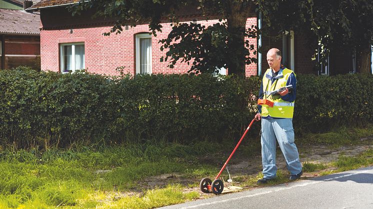 Symbolbild: „Detektive“ im Einsatz, um mögliche Lecks aufzuspüren.