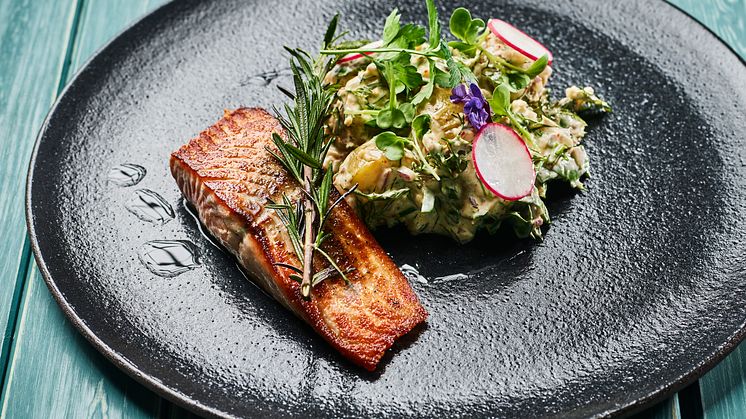 Amerikanerne er kanskje mest kjent for å grille store kjøttstykker, men de er også glad i fisk. Foto: Tom Haga
