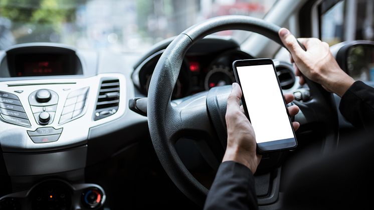 A third of advanced drivers support confiscation of mobile phones for offenders behind the wheel