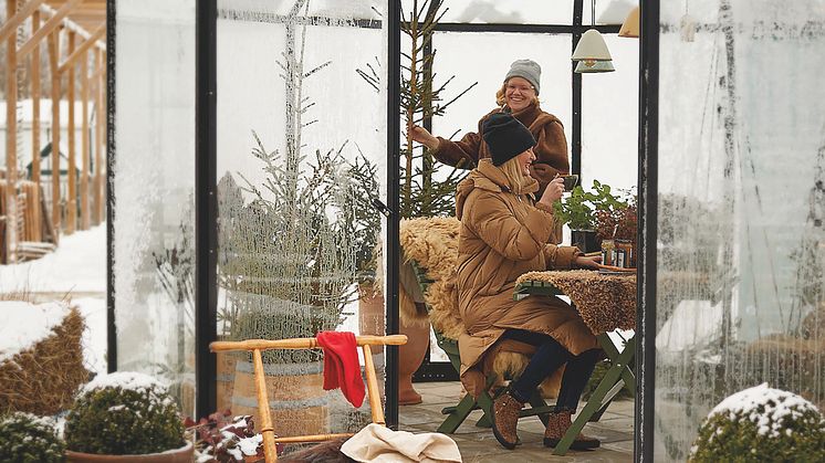 Årets julmarknad hos Classicum och Segers Mat är årets största evenemang i Kabbarp med 25 lokala utställare. Bland glasade rum, i butiken och restaurangen blir det julupplevelser för hela familjen. 