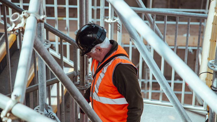 Vad utmärker en framgångsrik byggprojektledare? Upptäck de viktigaste egenskaperna och hur du kan utveckla dem!