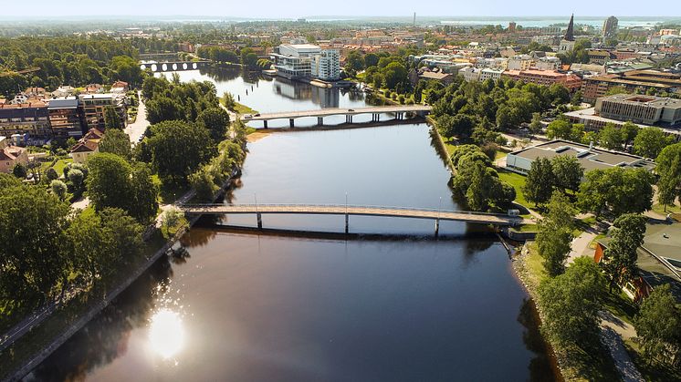 Flygbild över Karlstad men Karlstad CCC i bakgrunden.