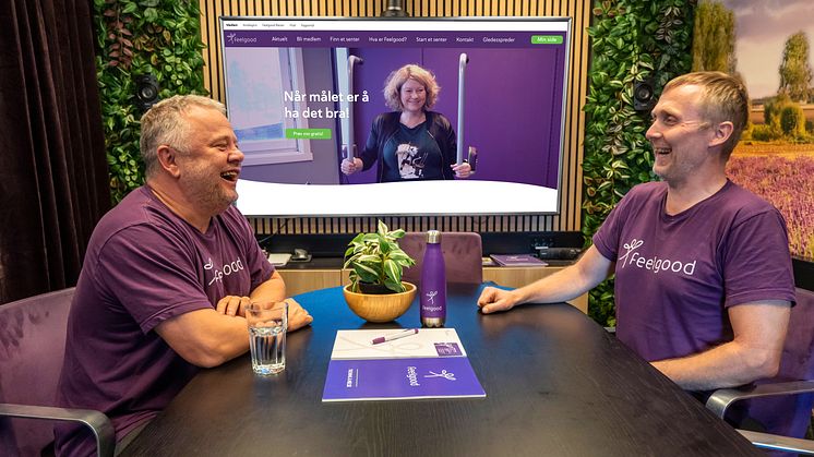 PÅ PLASS I NYE KONTORLOKALER: Salgssjef Truls Nebell (t.v.) og daglig leder Knut-Ole Kopland er godt fornøyde med den nye arbeidsplassen.