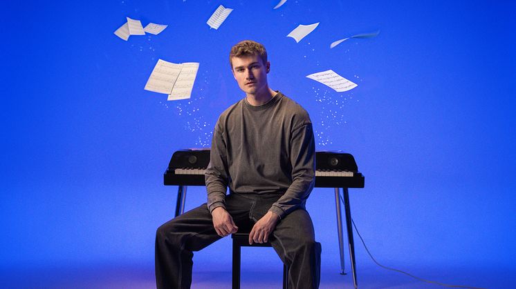 Kristoffer Rahbeks banebrydende musical SYNG FOR MIG er kommet imponerende fra start! 