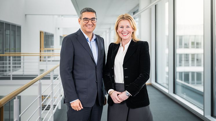 Kontinuität im Vorstand der Nemetschek SE: Aufsichtsrat verlängert Verträge von CEO Yves Padrines und CFO Louise Öfverström bis Ende 2028