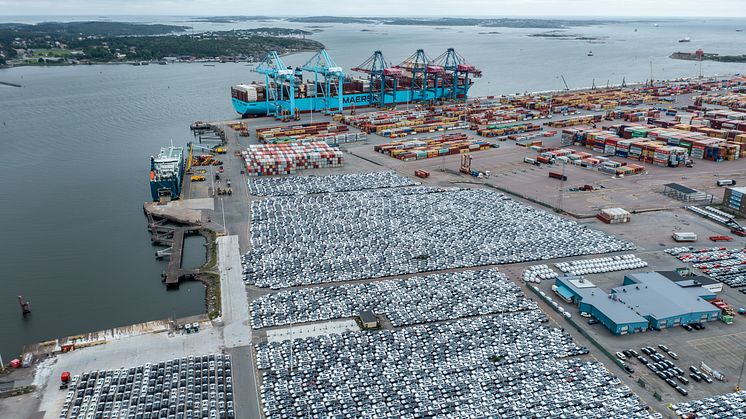 The construction of the new transformer station is a key measure to enable the Port of Gothenburg's car and container terminals to offer shore power connection to vessels before 2030. Image: Port of Gothenburg.