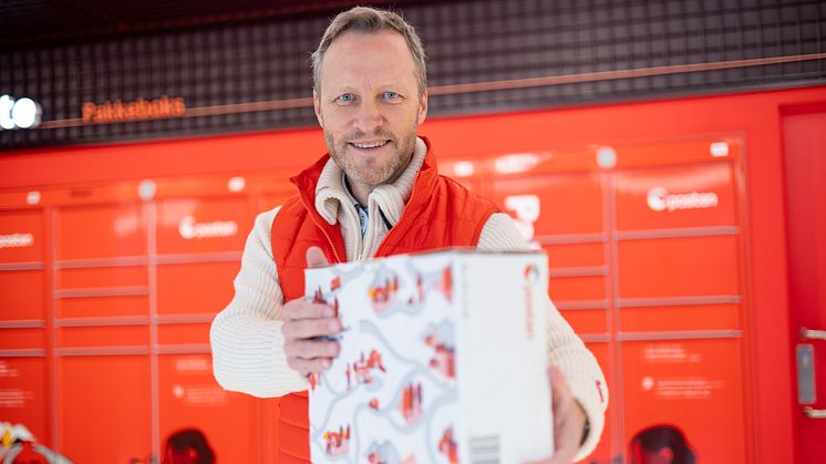 JULEGAVE: Hos Posten Brings hentesteder ligger det nok fortsatt mange julegaver som er klare til å hentes ut, sier kommunikasjonsdirektør Kenneth Tjønndal Pettersen. Foto: Posten Bring