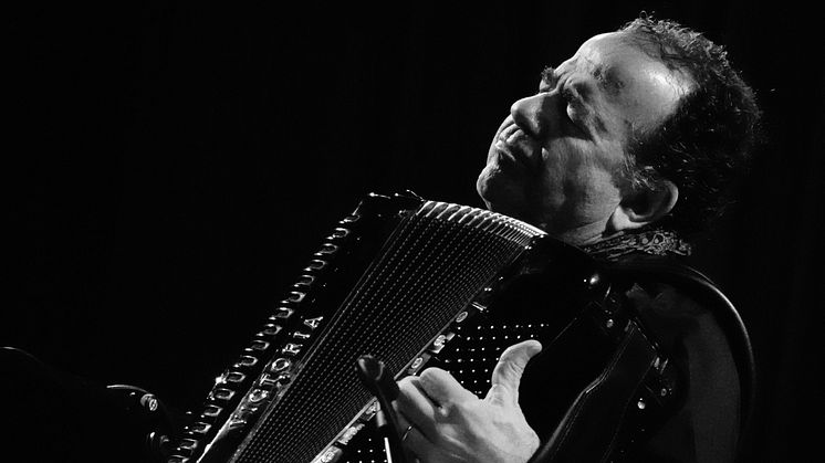 Richard Galliano hyllar Ástor Piazzola tillsammans med jazztrio