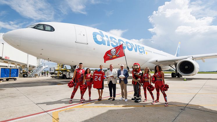 Discover Airlines und Tampa Bay Buccaneers schließen Partnerschaft