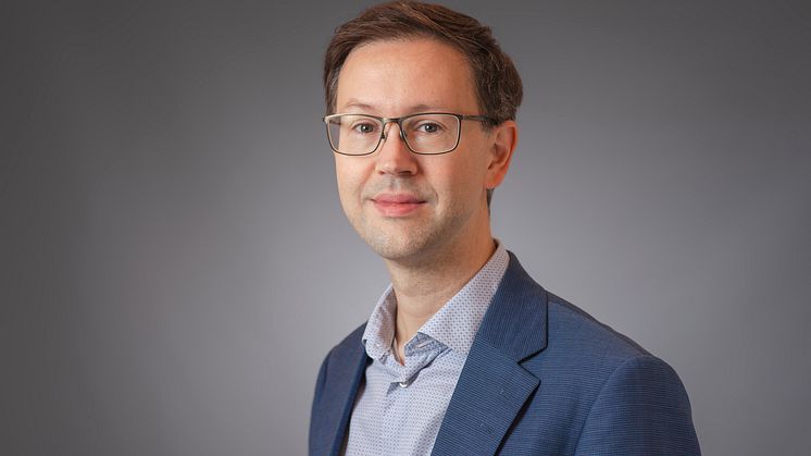 Lars-Anders Carlson får 24 miljoner under fem år från Knut och Alice Wallenbergs Stiftelse för att forska om virusfabrikerna i våra celler. Foto: Hans Karlsson