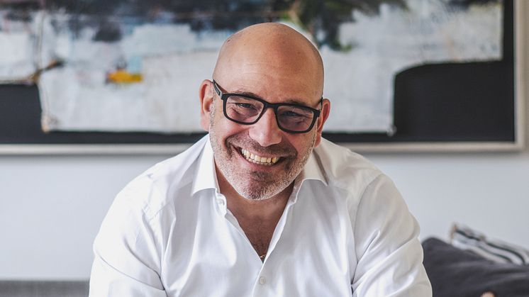 Daniel Eisenberg 2.jpg