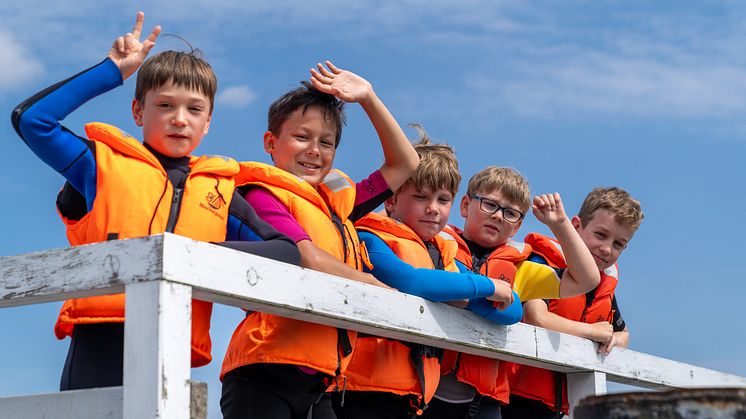 Das Segelcamp ist ein beliebter außerschulischer Lernort. Echtes, maritimes Kiel-Gefühl für Kinder und Jugendliche 