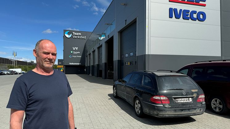 IVECO styrker sin tilstedeværelse i Trøndelag ved å tilby full-range salg via et nytt samarbeid med Øystein Hansen og Team Verksted Trondheim. Hansen har en importerende kompetanse innen kjøretøy. (på bildet: Øystein Hansen)