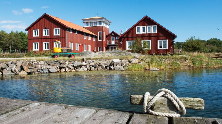 Stockholms universitets fältstation på Askö – Askölaboratoriet. Här bedrivs forskning om Östersjön.