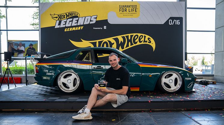 Der 25-jährige Benjamin Pflug aus Zaisenhausen darf sich als glücklicher Gewinner der Hot Wheels Legends Tour 2024 betiteln.