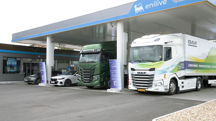 IVECO deltar just nu i Tour d’Europe – en europeisk kampanj med över 30 partners – med syfte att lyfta fram de förnybara bränslenas roll i omställningen till klimatneutralitet före 2050. 