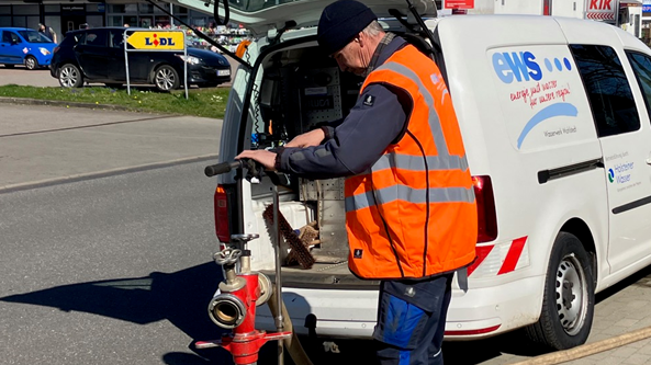 ews wartet Schieber und Hydranten in Teilen ihres Versorgungsgebiets in Traventhal und Klein Gladebrügge