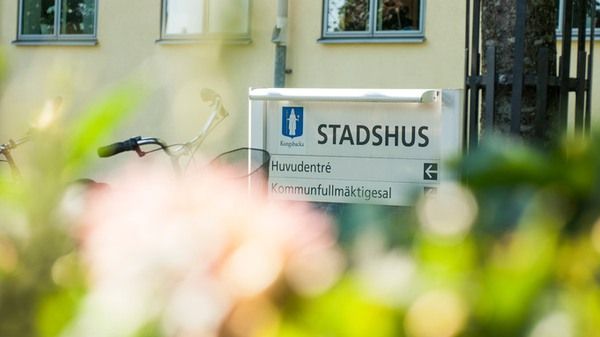 Skylt_stadshuset