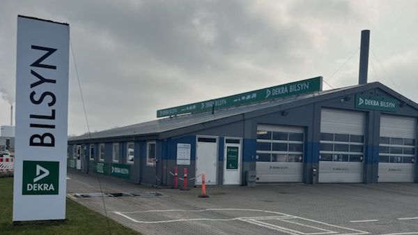 Bilsynshallerne i Slagelse og Helsingør er blevet udvalgt til at repræsentere DEKRA ved dette års Auto Awards