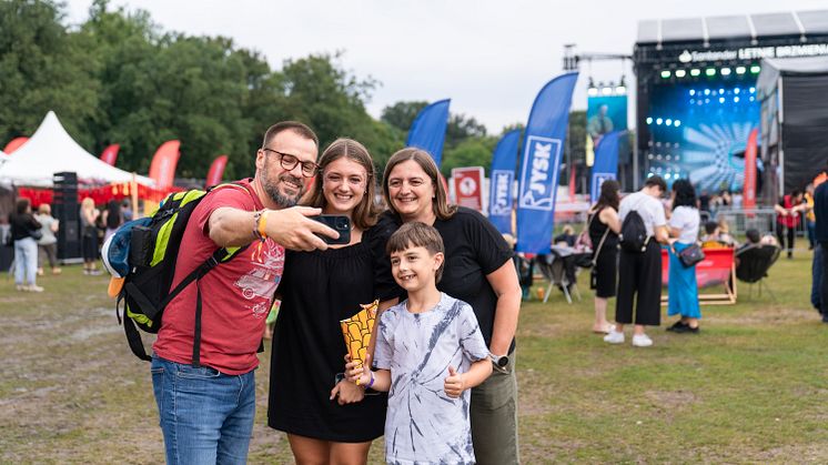 Strefa relaksu JYSK podczas festiwalu Santander Letnie Brzmienia