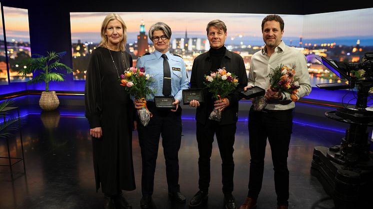 Bild från prisutdelningen. Kikki Dyrvold, polisregion syd. Ulf Nilsson, säkerhetschef, Malmö stad. Karl-Johan Paulsson, SVT, bitr. säkerhetschef för Eurovision.