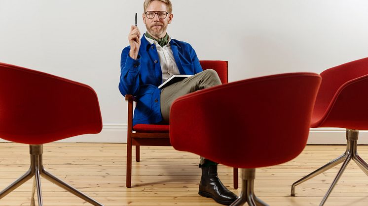 Den 7 april utkommer Kristoffer Triumf med romanen Livet - en handbok