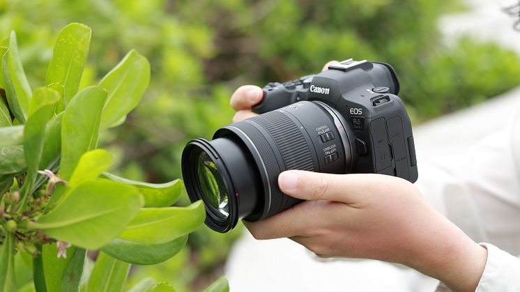 Canon julkaisee tänään kiinteävalovoimaisen RF 28-70mm F2.8 IS STM -zoom-objektiivin, joka on ihanteellinen valinta kaikille, jotka haluavat ottaa entistä luovempia ja laadukkaampia kuvia. 