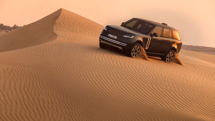Range Rover Electric testes i ekstrem varme