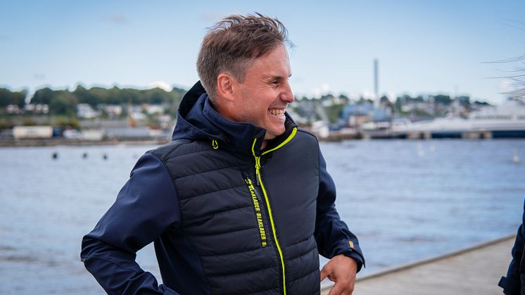 Sørg for at arbeidstøyet gir god bevegelsesfrihet og har ergonomisk design for å unngå ubehag under arbeid
