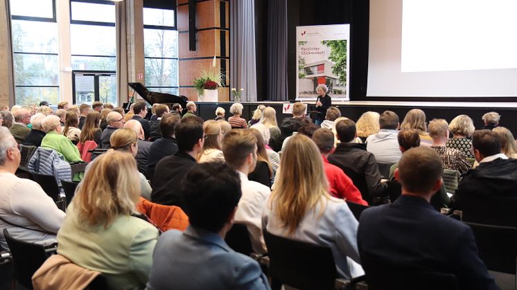Studiengänge der Sozialen Arbeit an der Universität Vechta entlassen Absolvierende 2024