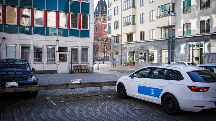 Parkera centralt, i hjärtat av Helsingborg, på Badhusgatan 5!