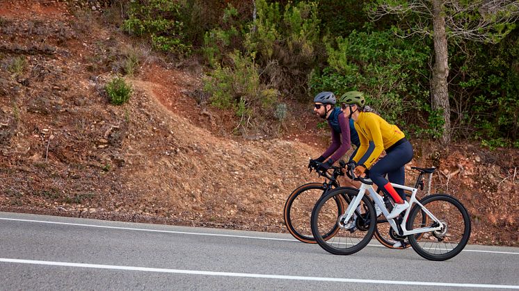 Data från Garmin-användare runtom i världen visar att cyklingsaktiviteter ökar – både inomhus och utomhus
