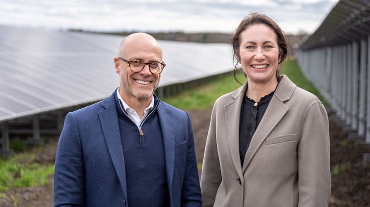 Sveriges största solpark invigd av Axfood och Alight