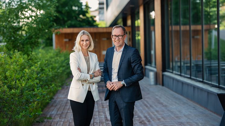 Guro Steine, kommunikation- och hållbarhetsdirektör och Kim R. Lisö, koncernchef GK Gruppen.