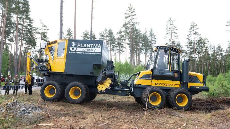There is good reason why the PlantMax planter is one of Elmia Wood's big talking points, according to Magnus Sandström and Christer Larsson.